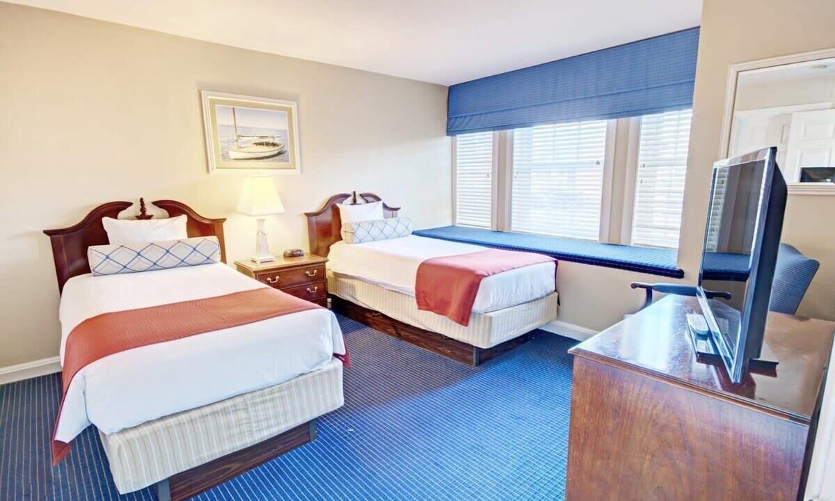 Photo of Bedroom in Yachting Village