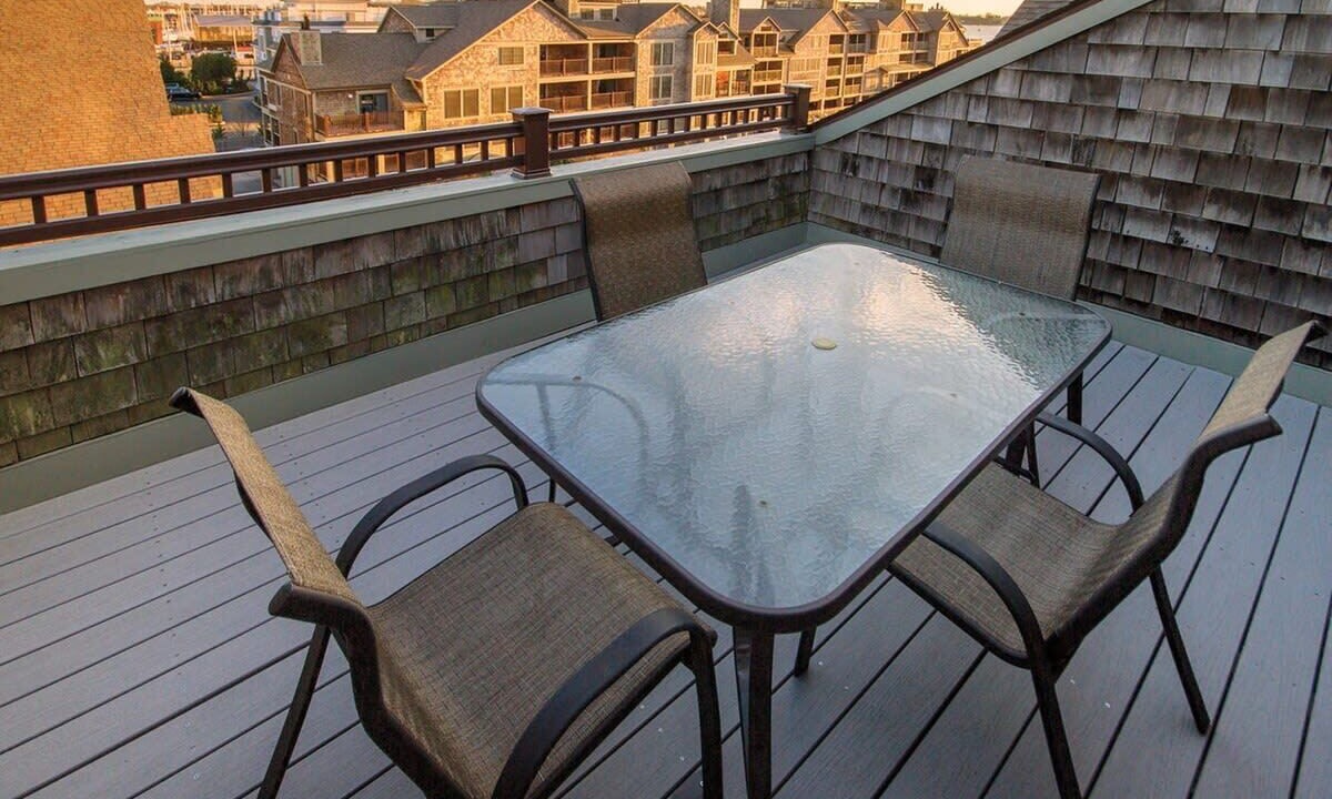 Photo of Outdoor in Yachting Village