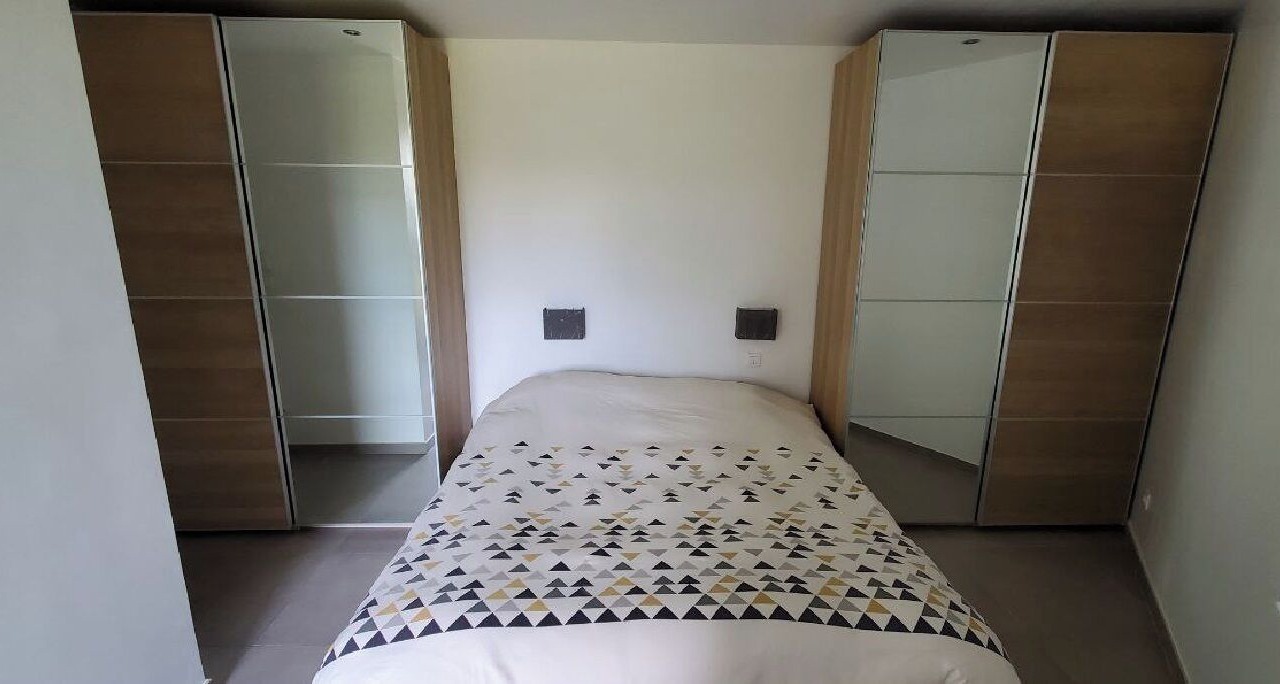 Photo of Bedroom in Biot