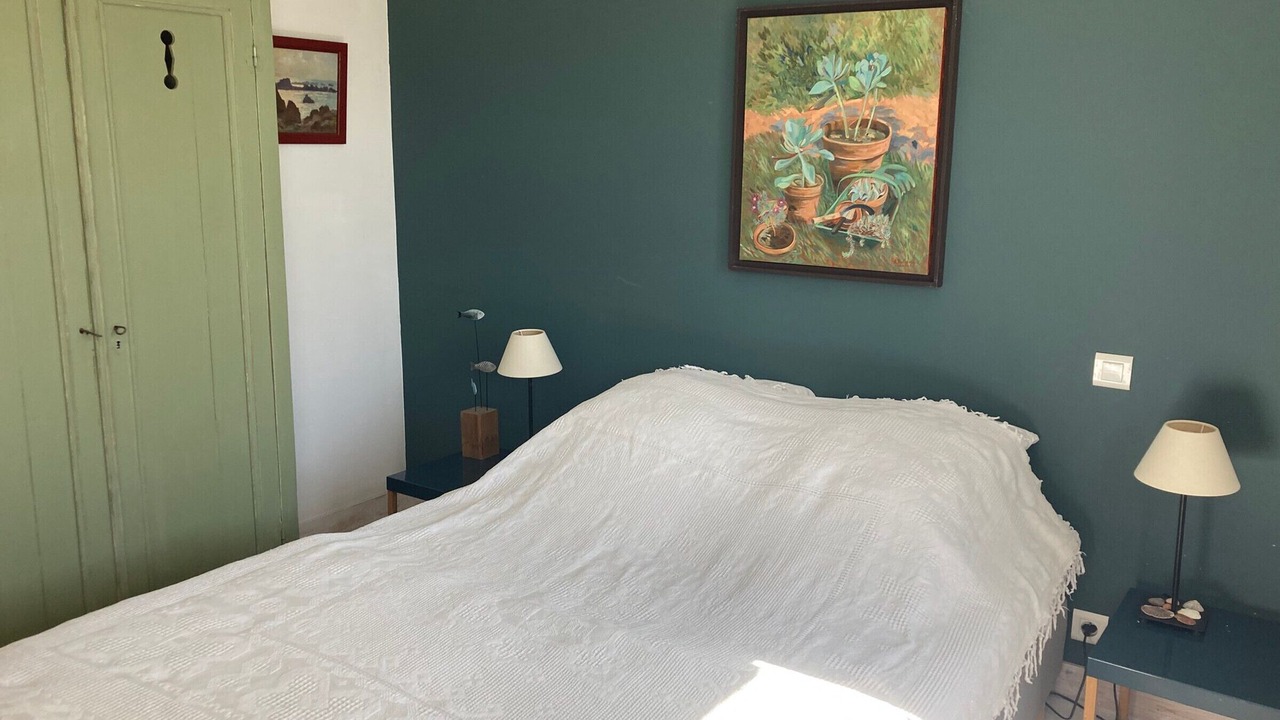 Photo of Bedroom in Locmaria