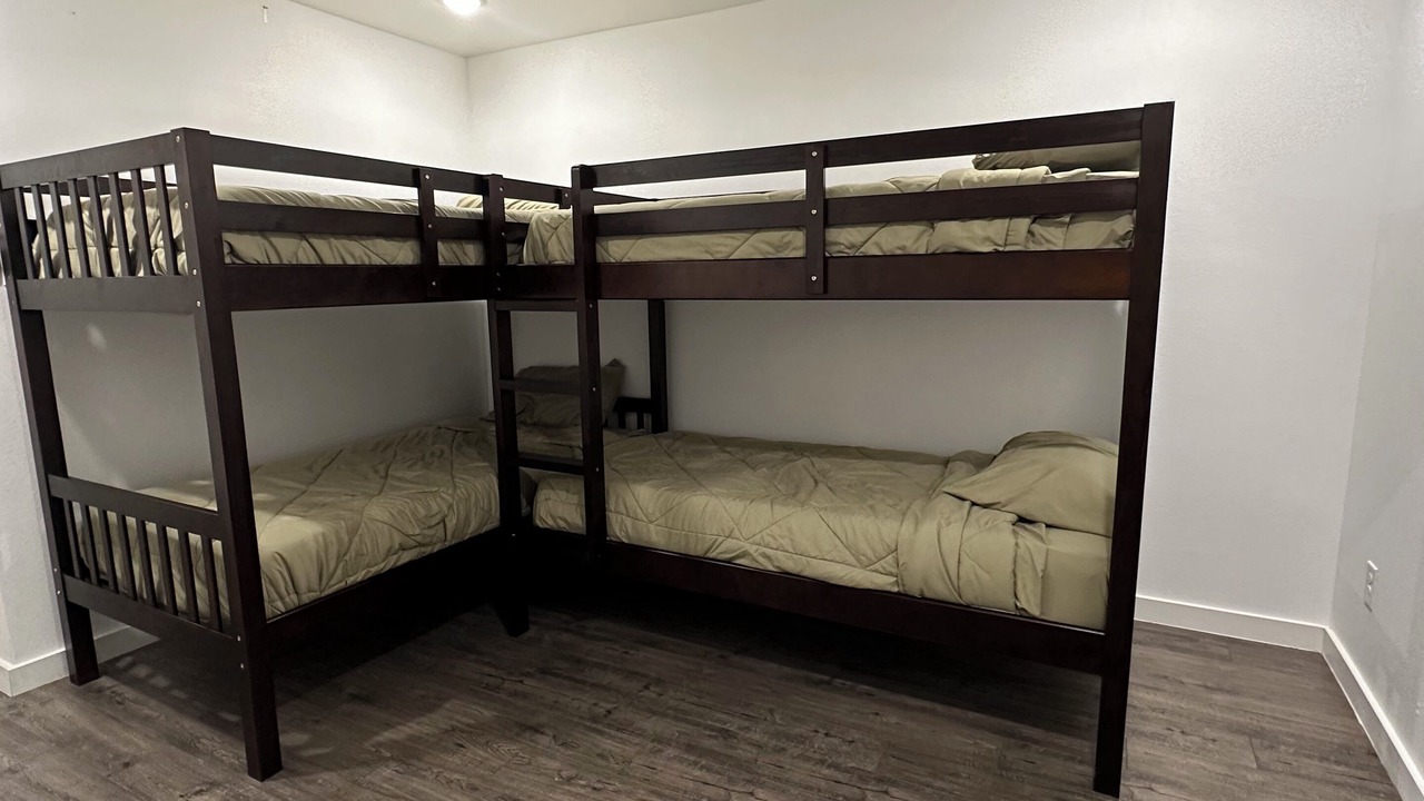 Photo of Bedroom in Garland