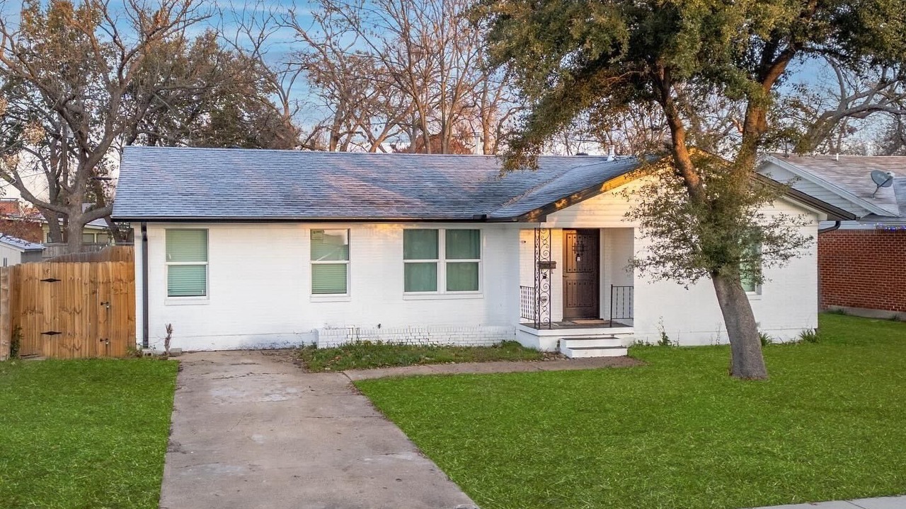 Photo of Outdoor in Garland