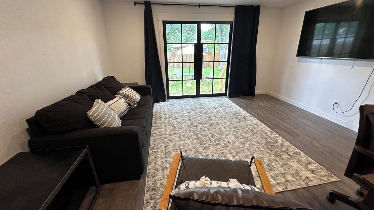 Photo of Livingroom in Garland