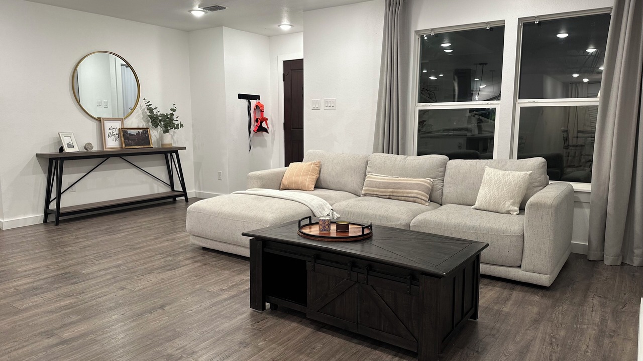 Photo of Livingroom in Garland