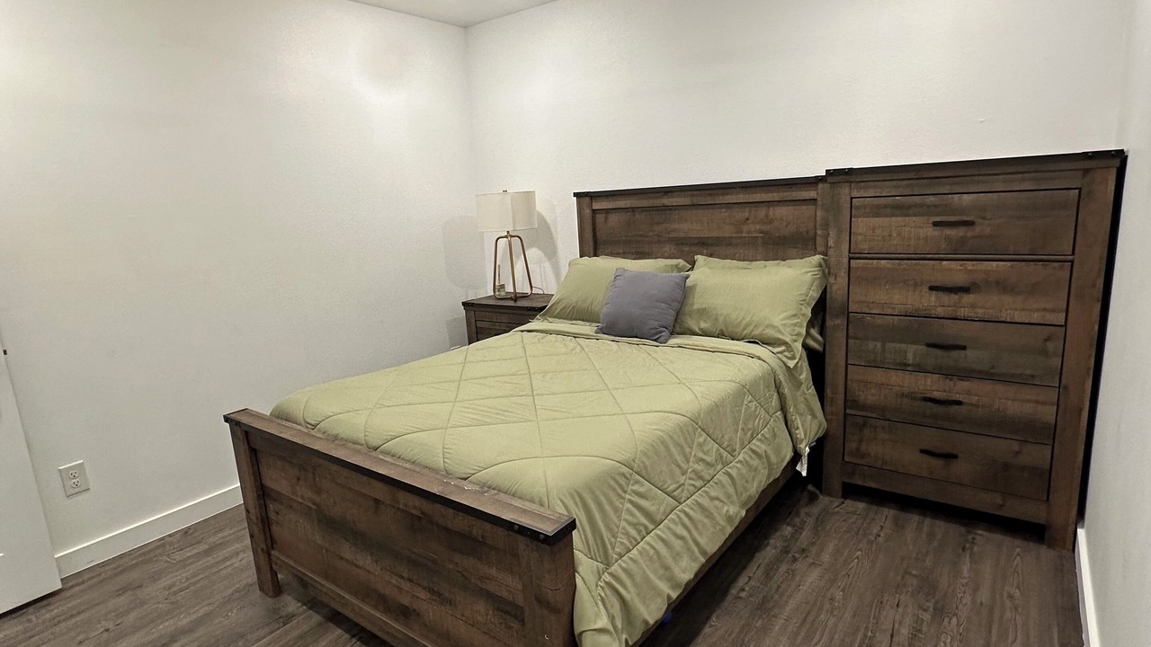 Photo of Bedroom in Garland