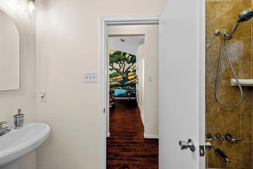 Photo of Bathroom in Wells Branch