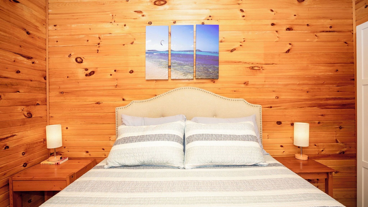 Photo of Bedroom in Hamilton
