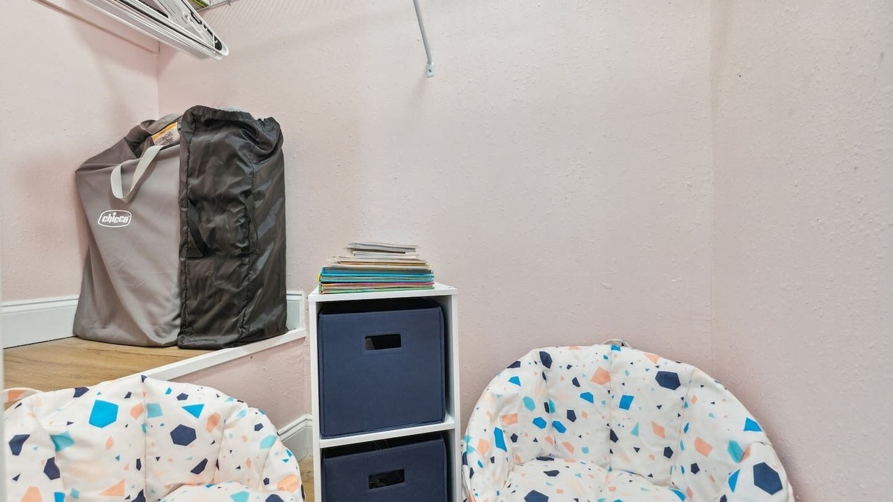 Photo of Others in Biltmore Beach