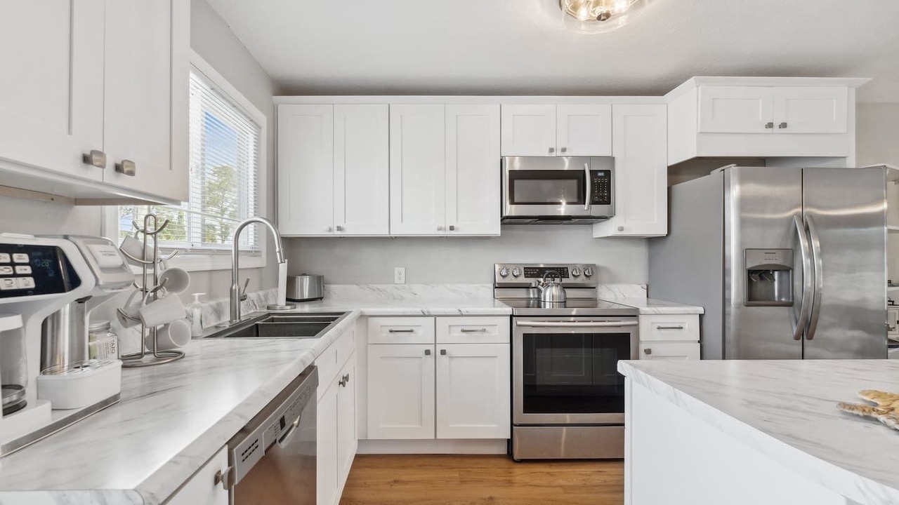 Photo of Others in Biltmore Beach