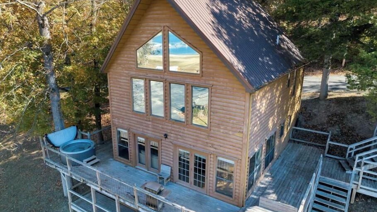 Photo of Outdoor in Byrdstown