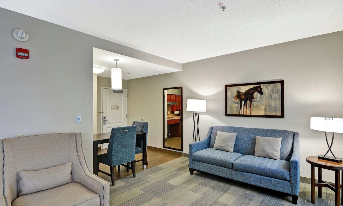 Photo of Livingroom in Lexington