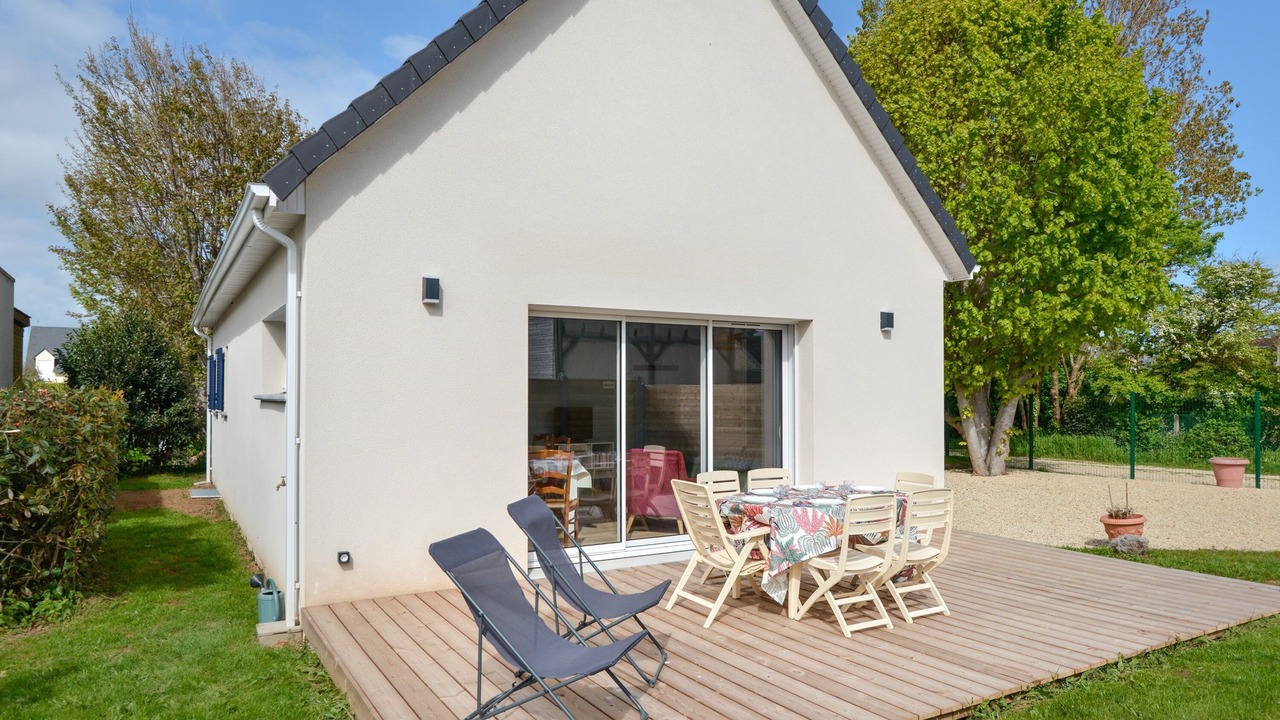 Photo of Outdoor in Bernieres-sur-Mer