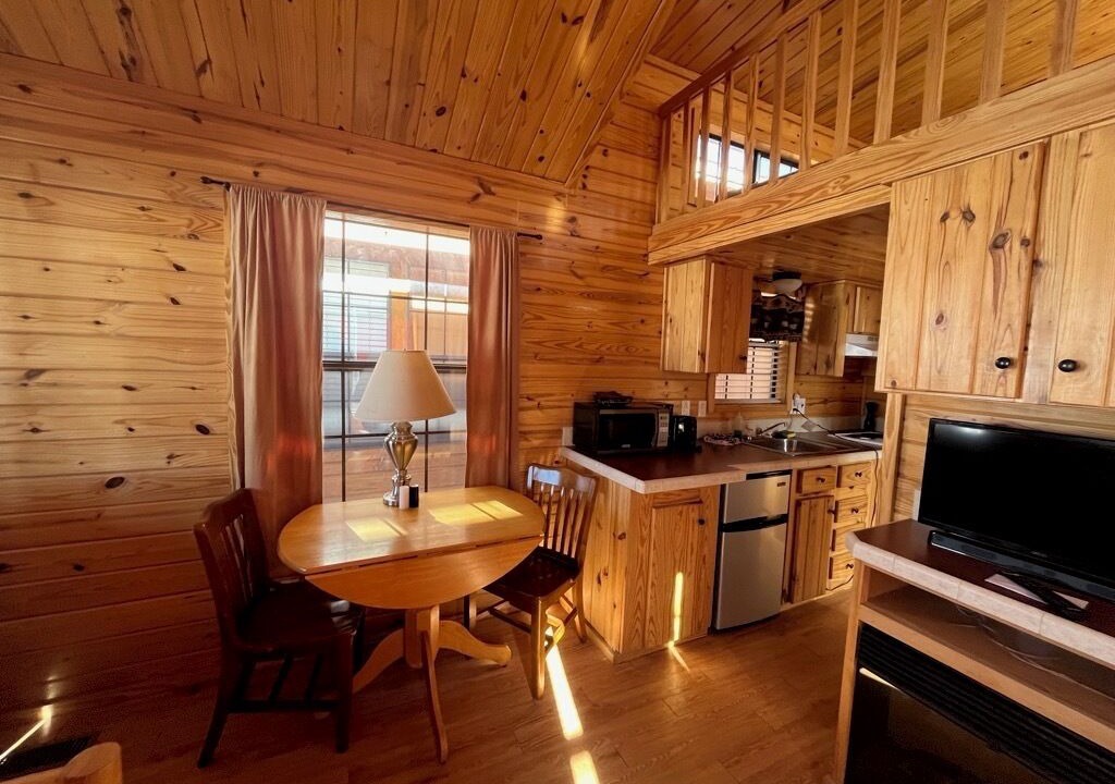 Photo of Livingroom in Mammoth Creek
