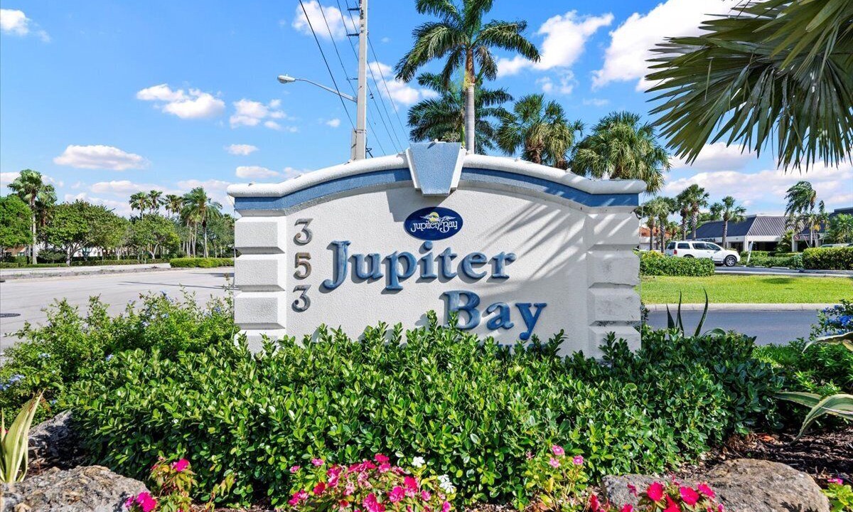 Photo of Outdoor in Jupiter Bay