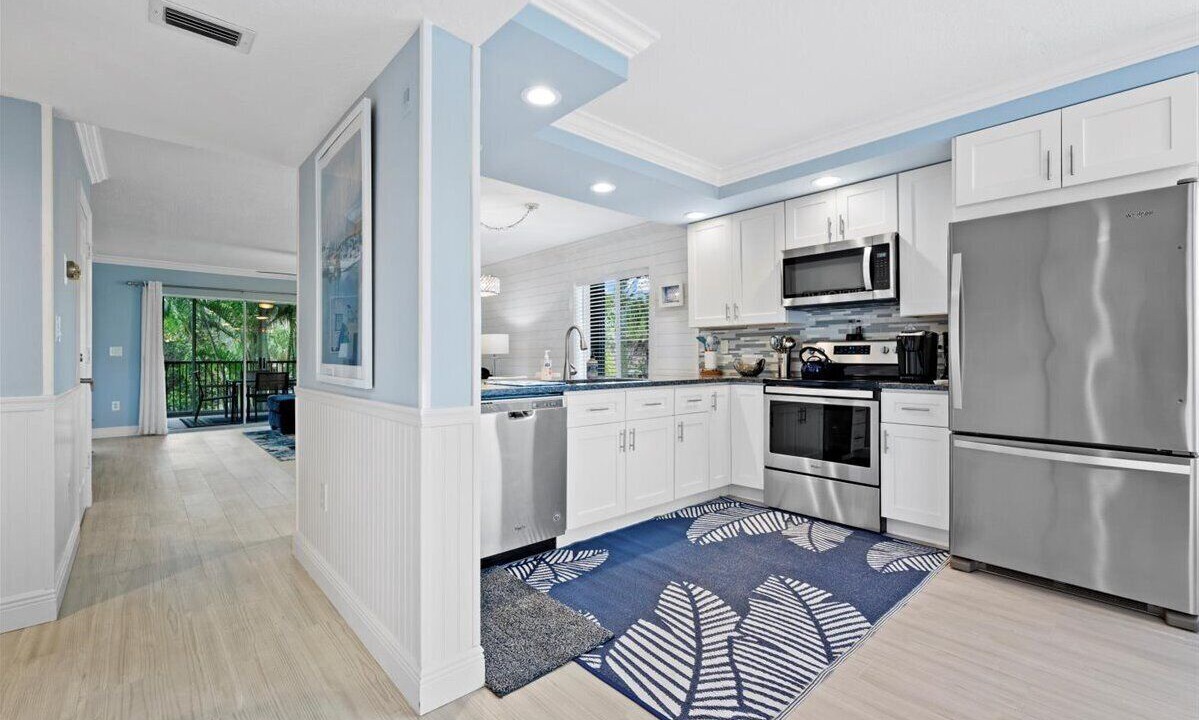 Photo of Kitchen in Jupiter Bay