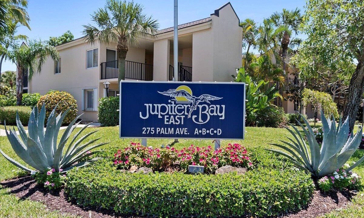 Photo of Outdoor in Jupiter Bay