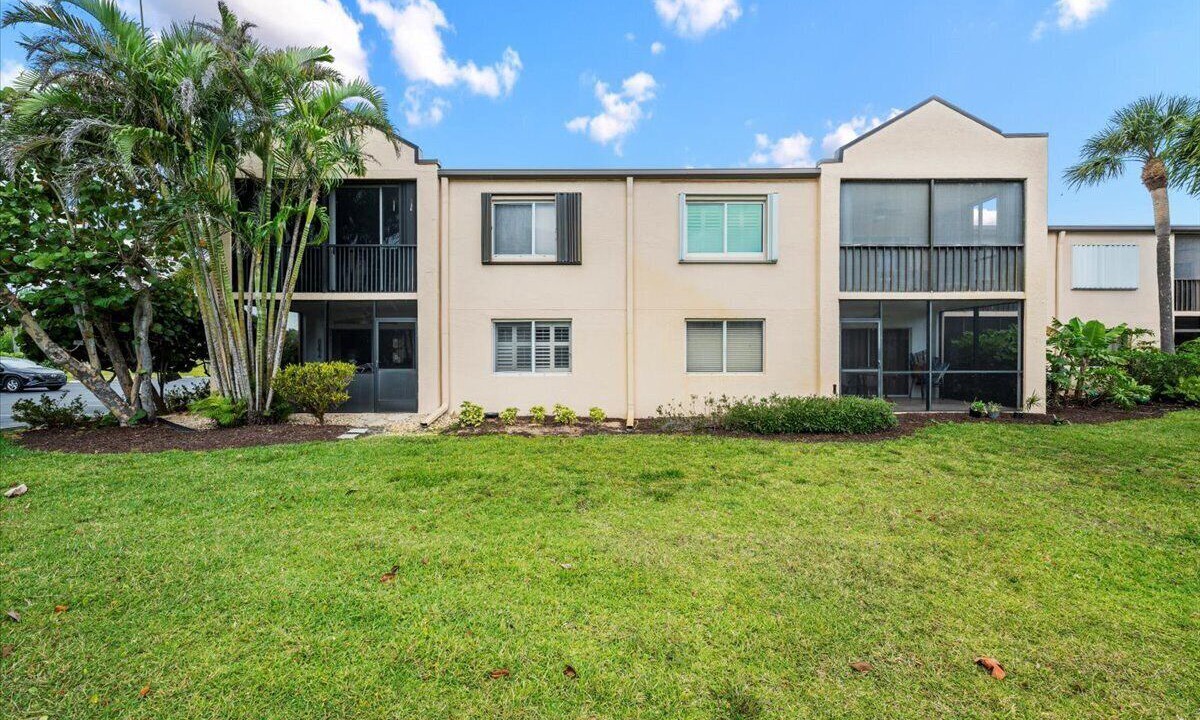 Photo of Outdoor in Jupiter Bay
