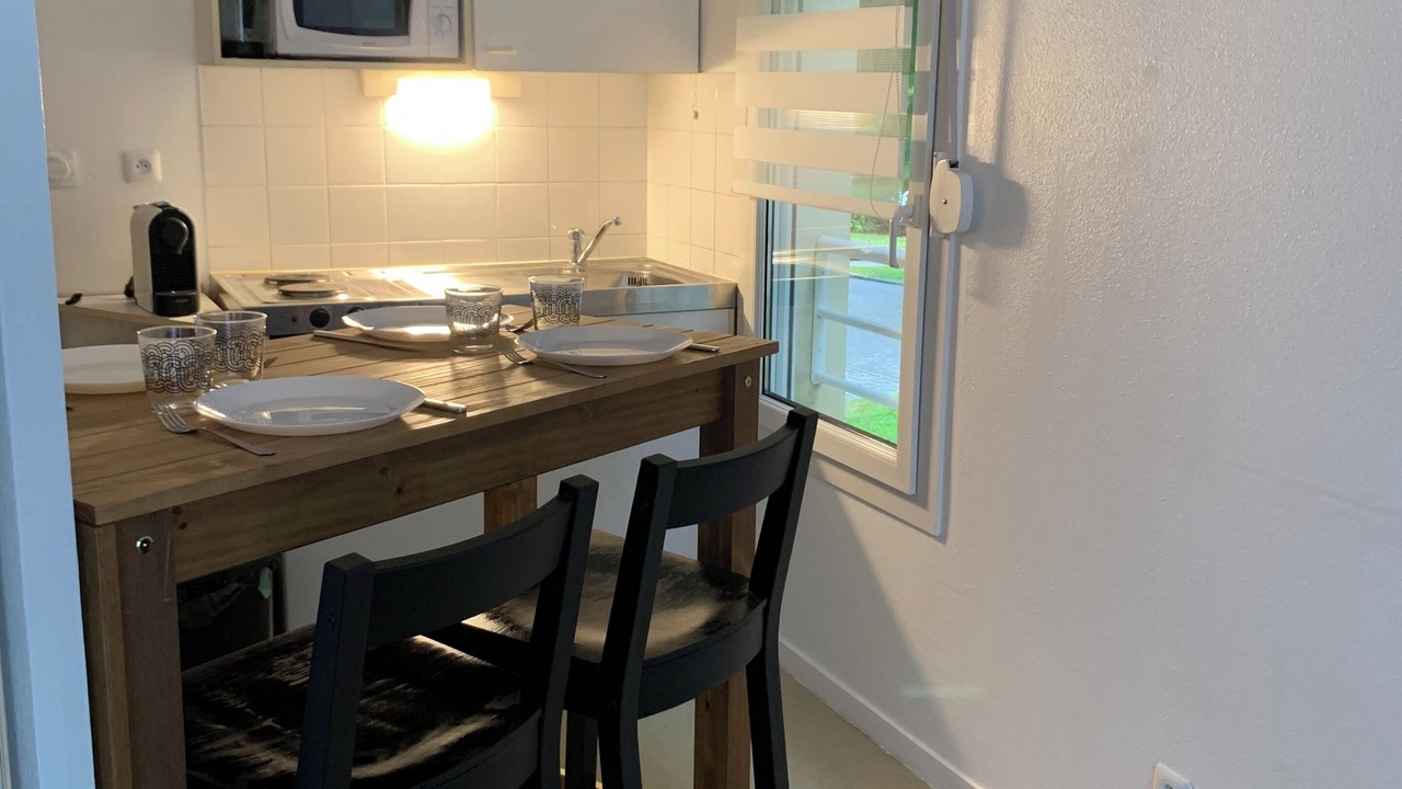 Photo of Kitchen in Zone Activite Nord-Ouest