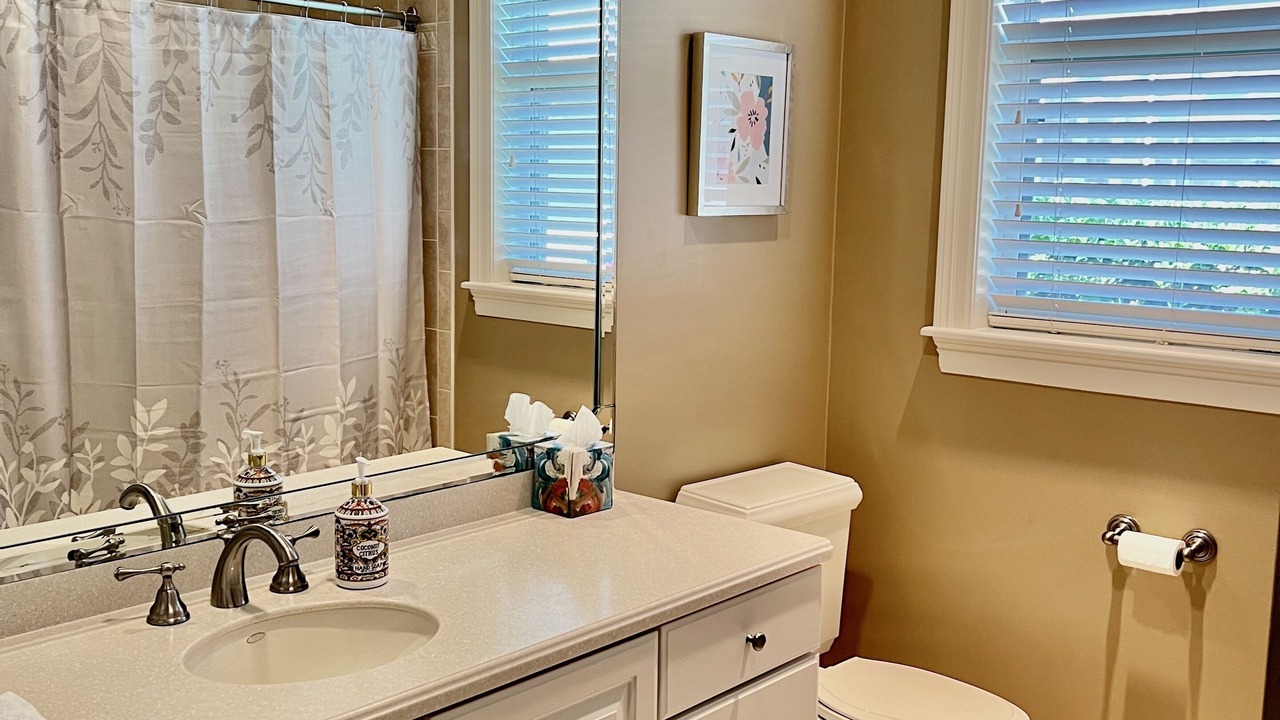 Photo of Bathroom in Burnt Store Isles