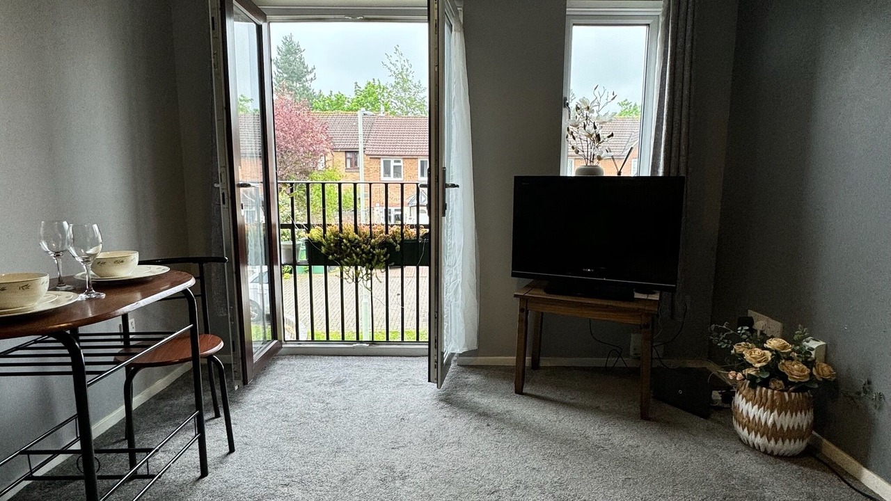 Photo of Others in Hucclecote