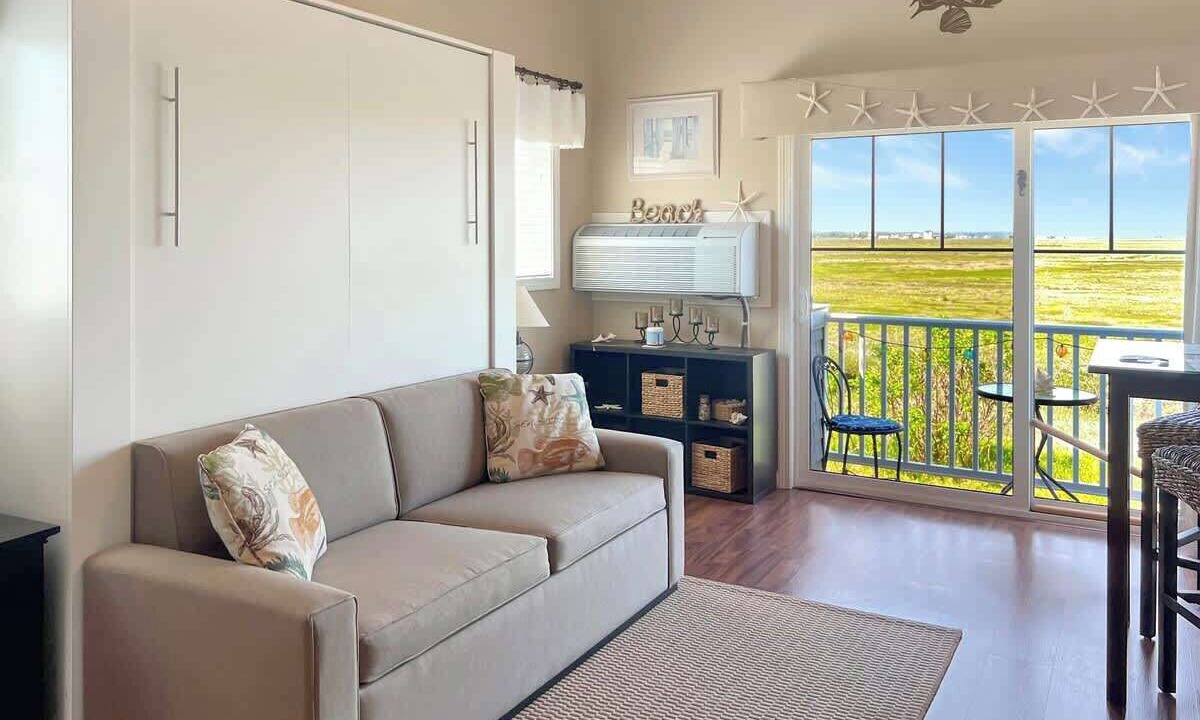 Photo of Livingroom in Seabrook