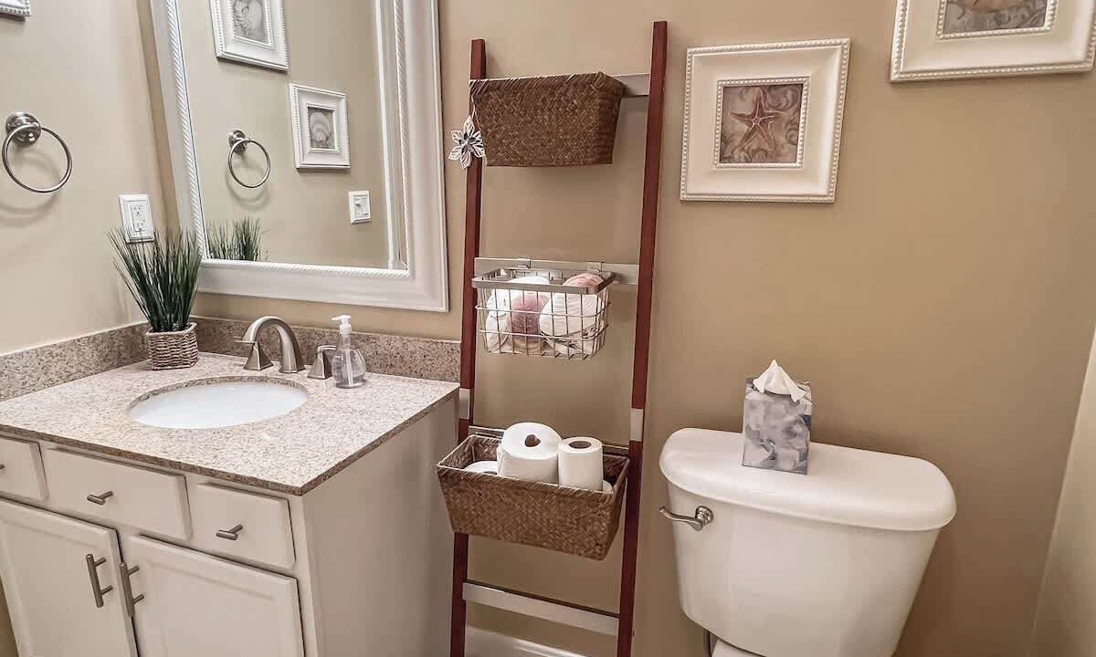Photo of Bathroom in Seabrook