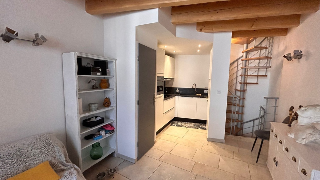 Photo of Livingroom in Adissan