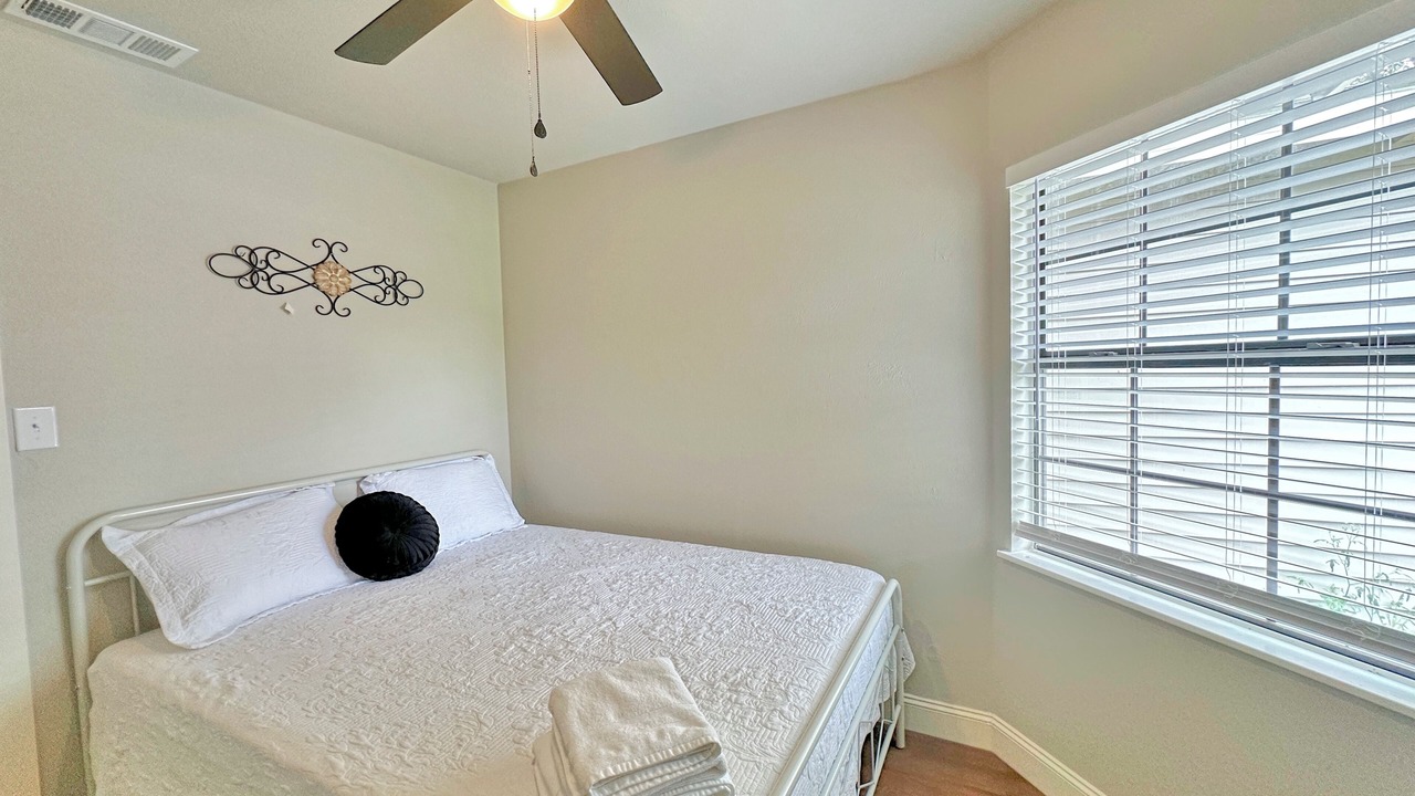Photo of Bedroom in The Colony