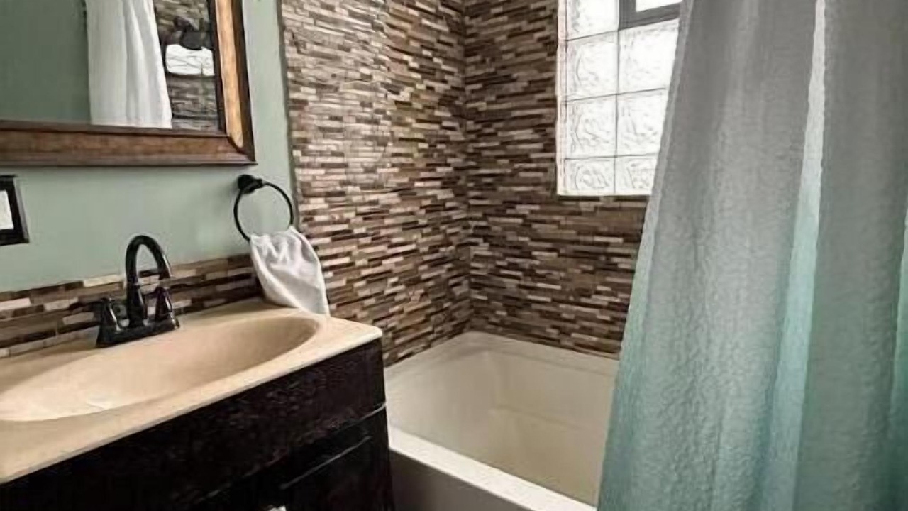 Photo of Bathroom in Hammond