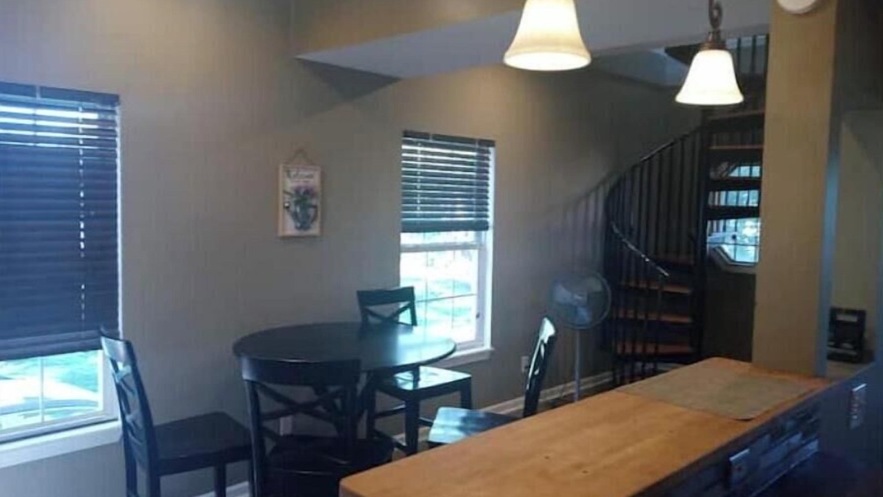 Photo of Others in Hammond