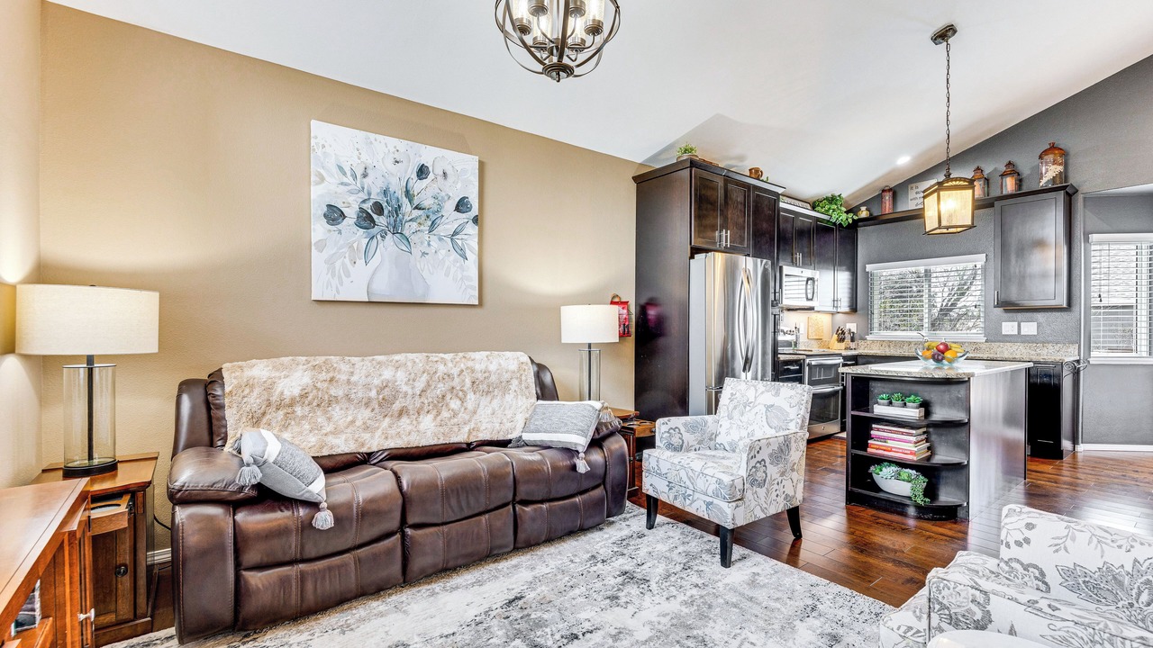 Photo of Livingroom in Northeast Colorado Springs