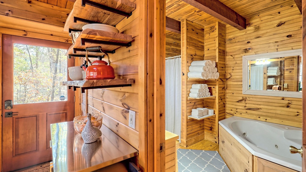 Photo of Bathroom in Demorest