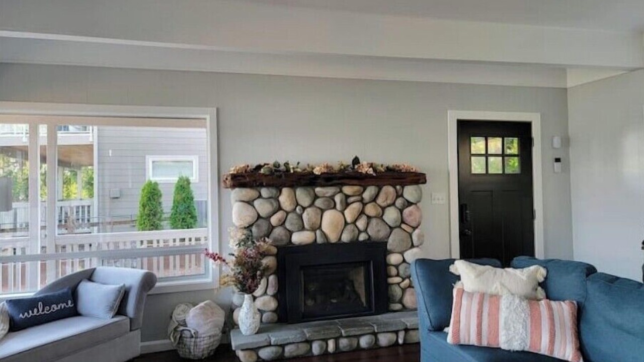 Photo of Livingroom in Silverdale