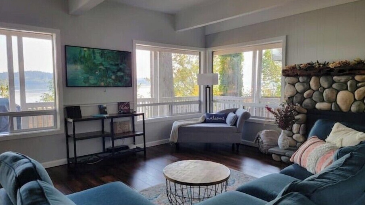 Photo of Livingroom in Silverdale