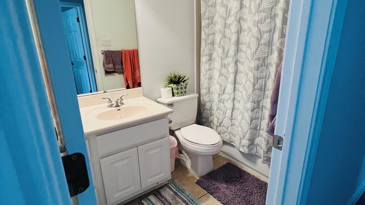 Photo of Bathroom in Falconhead