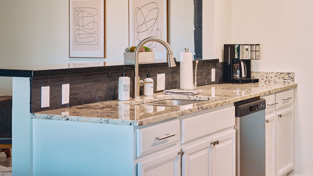 Photo of Kitchen in Cottonwood-Verde Village