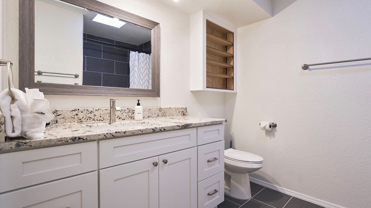 Photo of Bathroom in Cottonwood-Verde Village