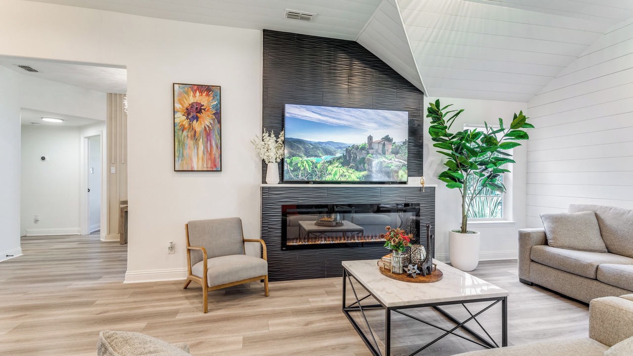 Photo of Livingroom in Fort Worth