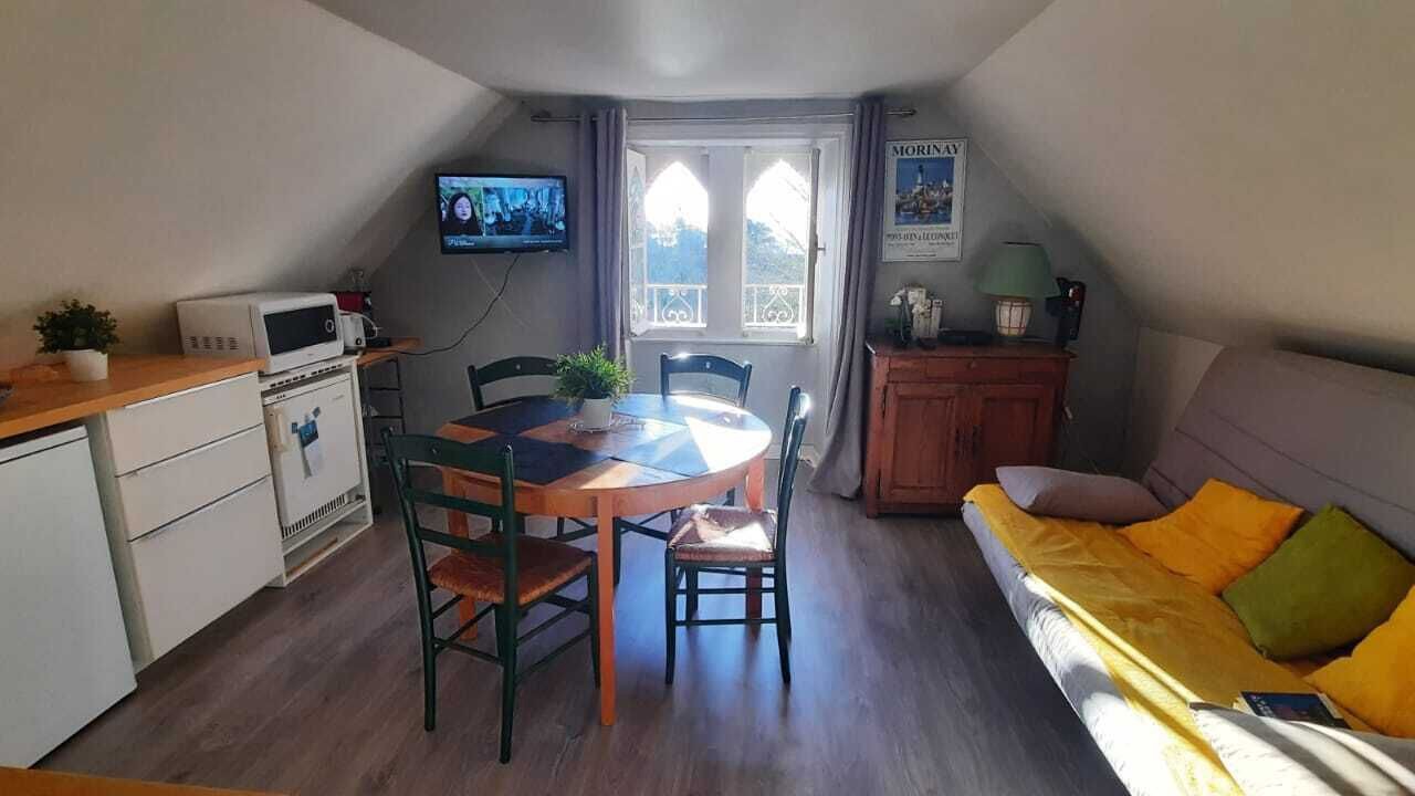 Photo of Livingroom in Locmaria-Plouzane