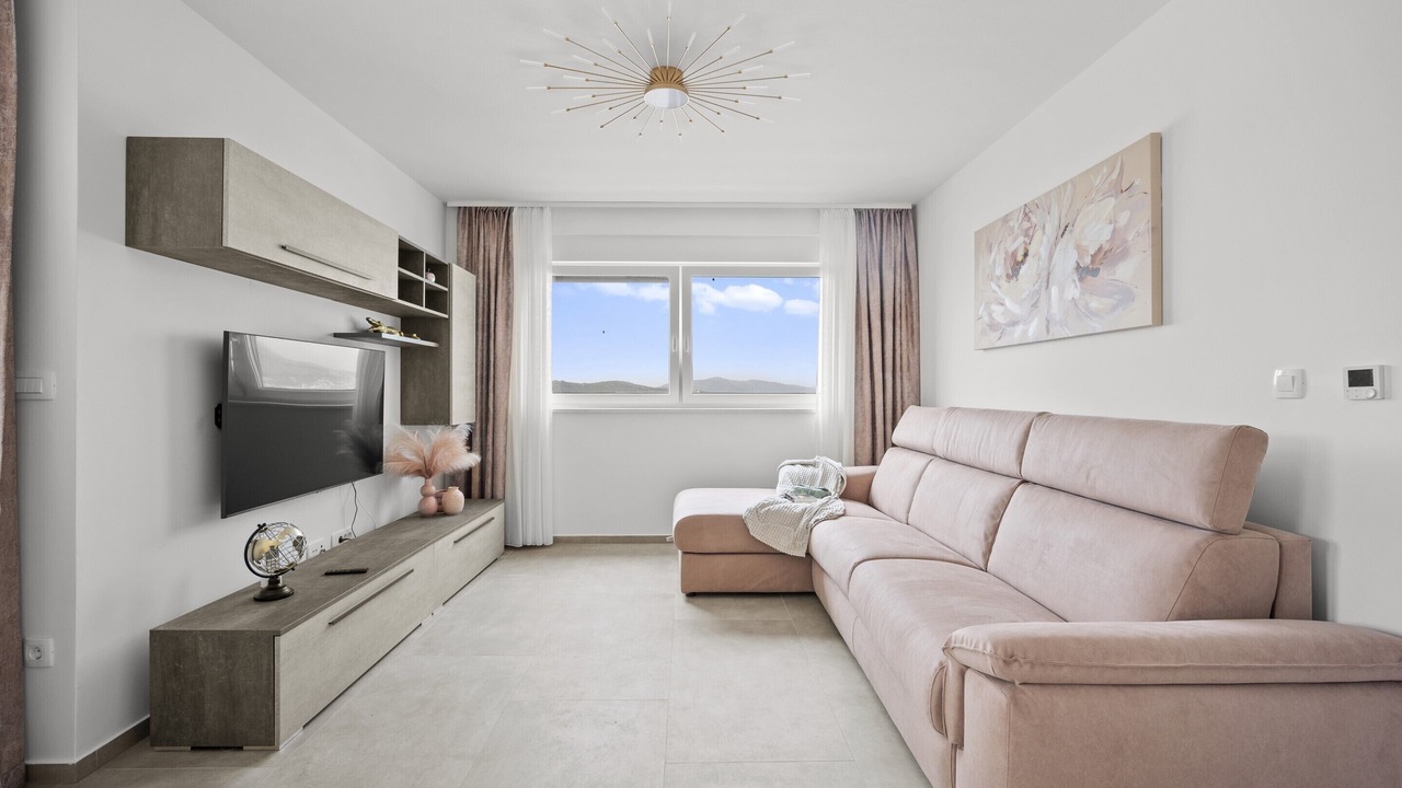 Photo of Livingroom in Okrug Gornji