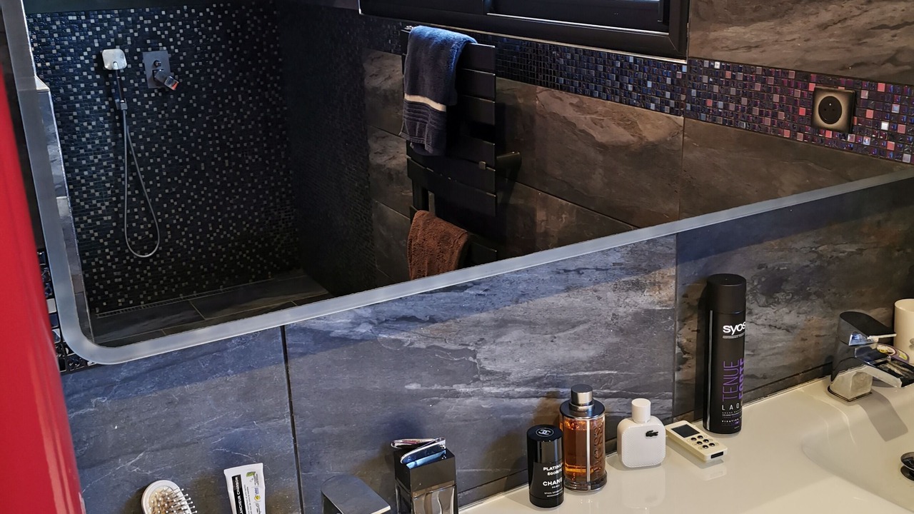 Photo of Bathroom in Landivisiau