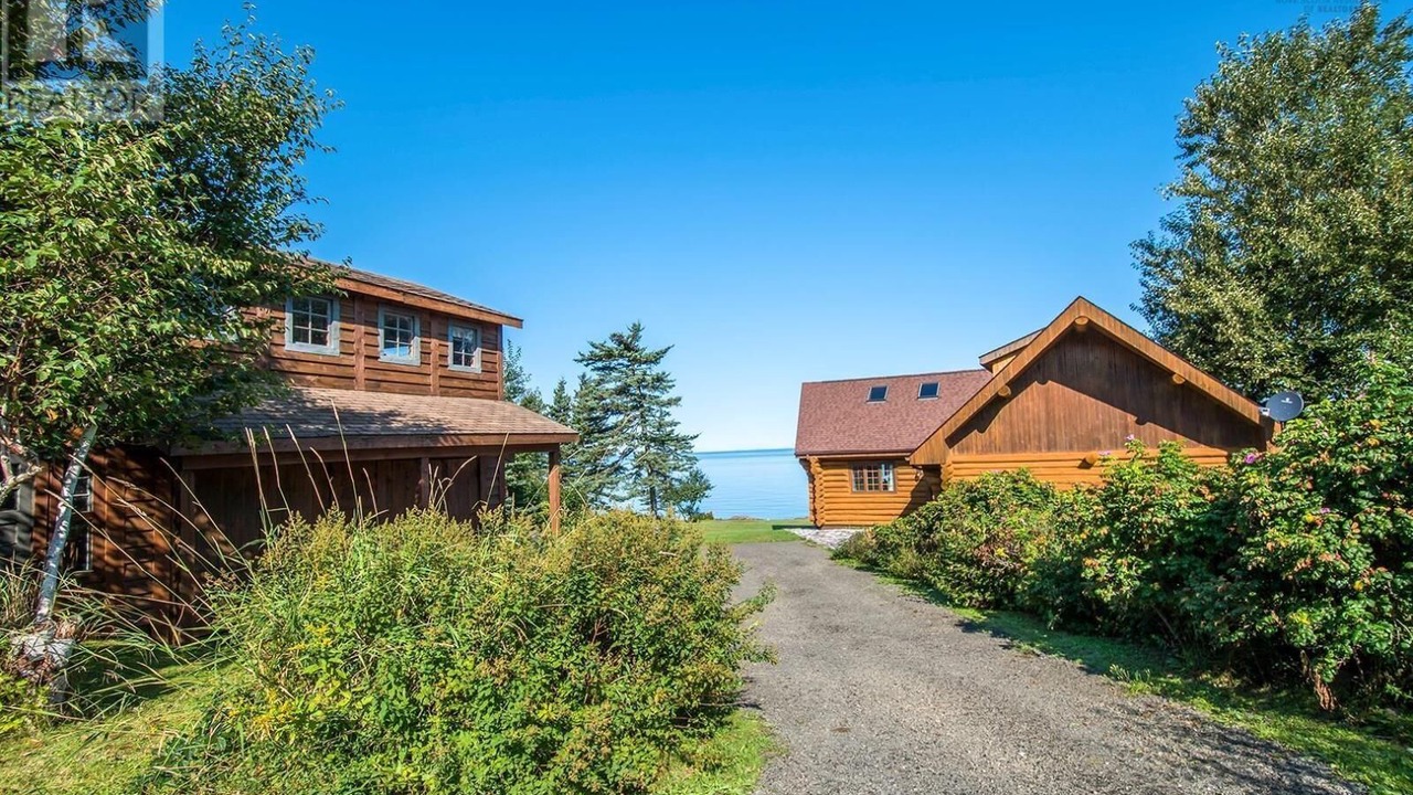 Photo of Outdoor in Annapolis Valley