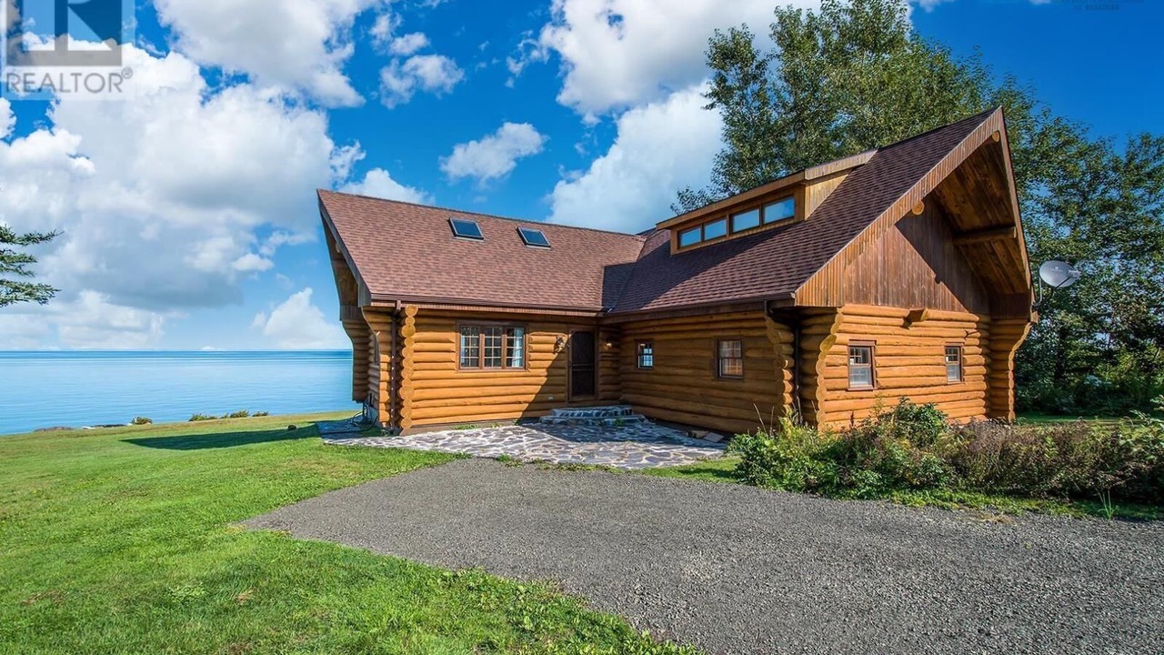 Photo of Outdoor in Annapolis Valley