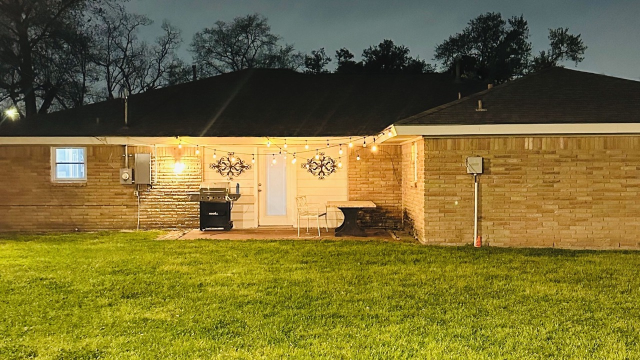 Photo of Outdoor in Westbury
