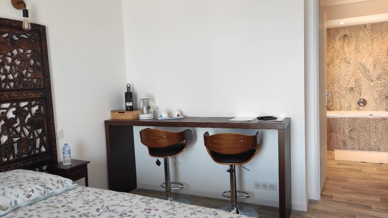 Photo of Bedroom in Peret