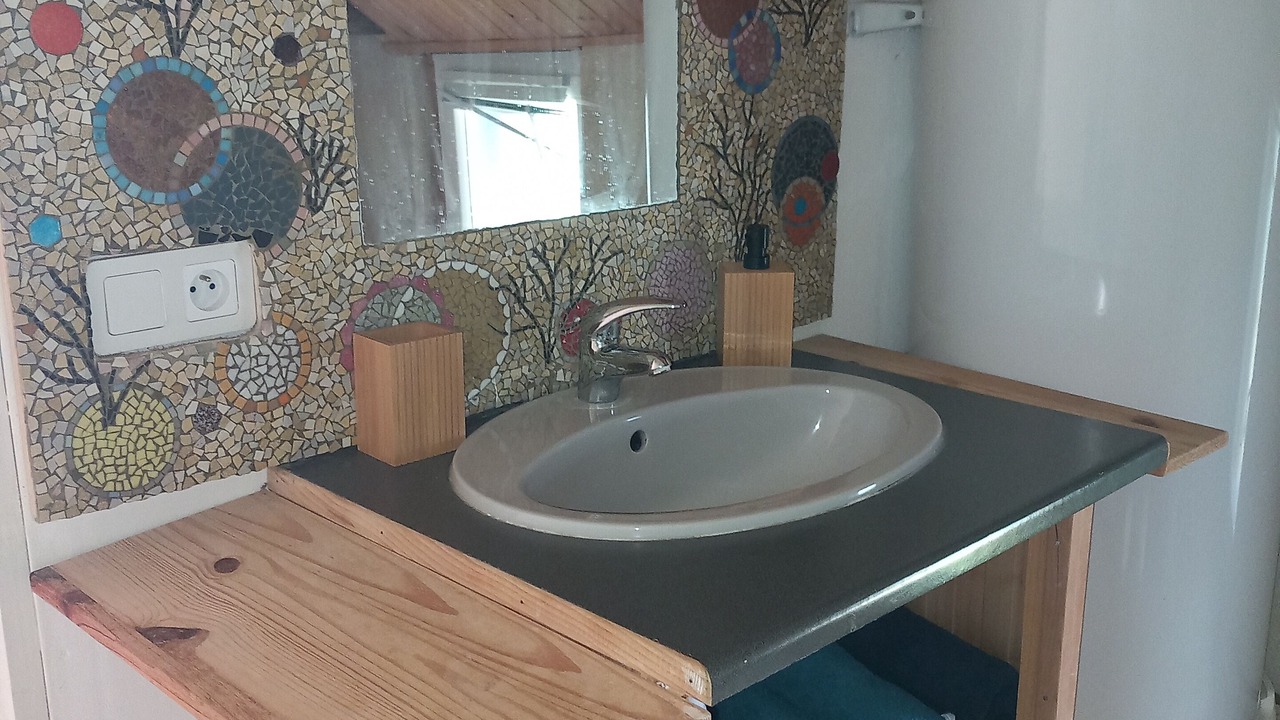 Photo of Bathroom in Chevaigne