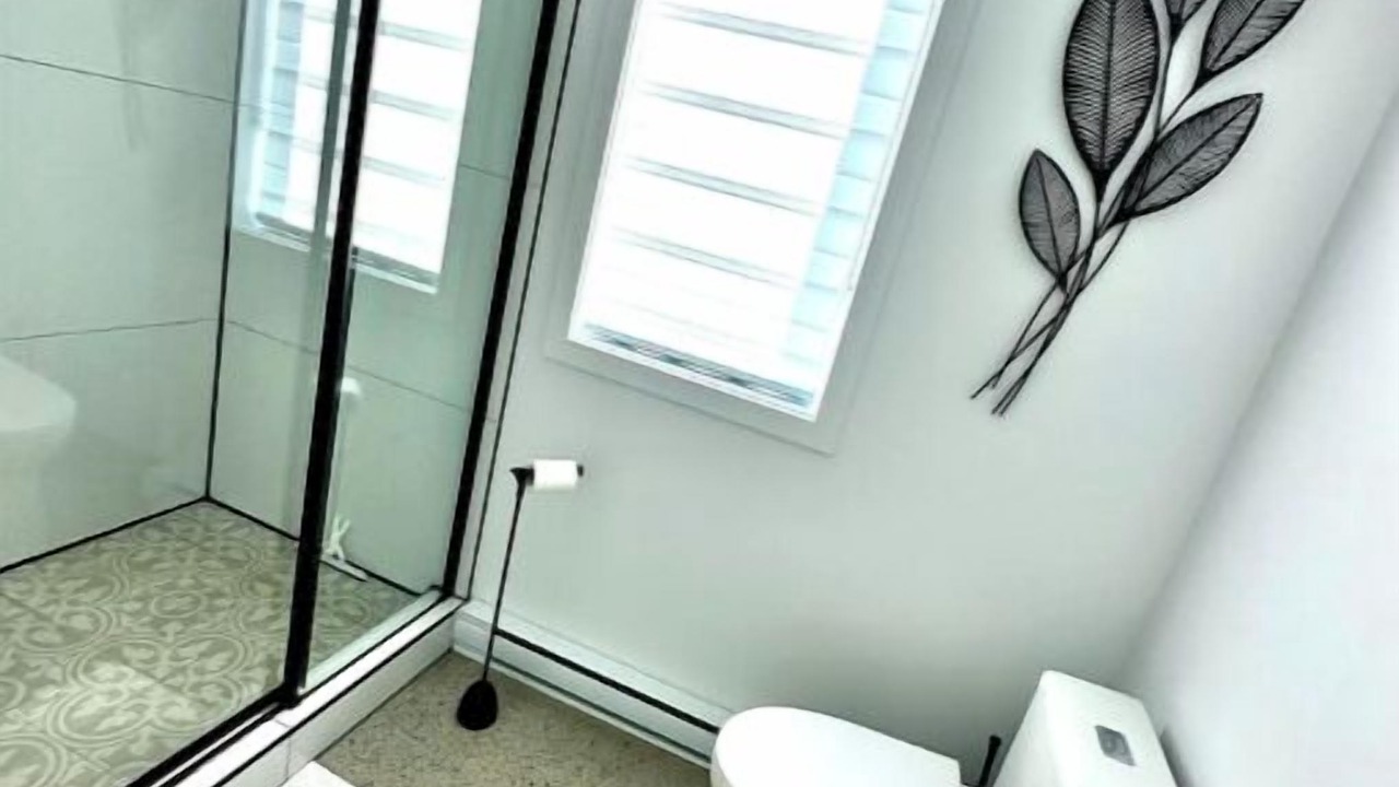 Photo of Bathroom in Saint-Anicet