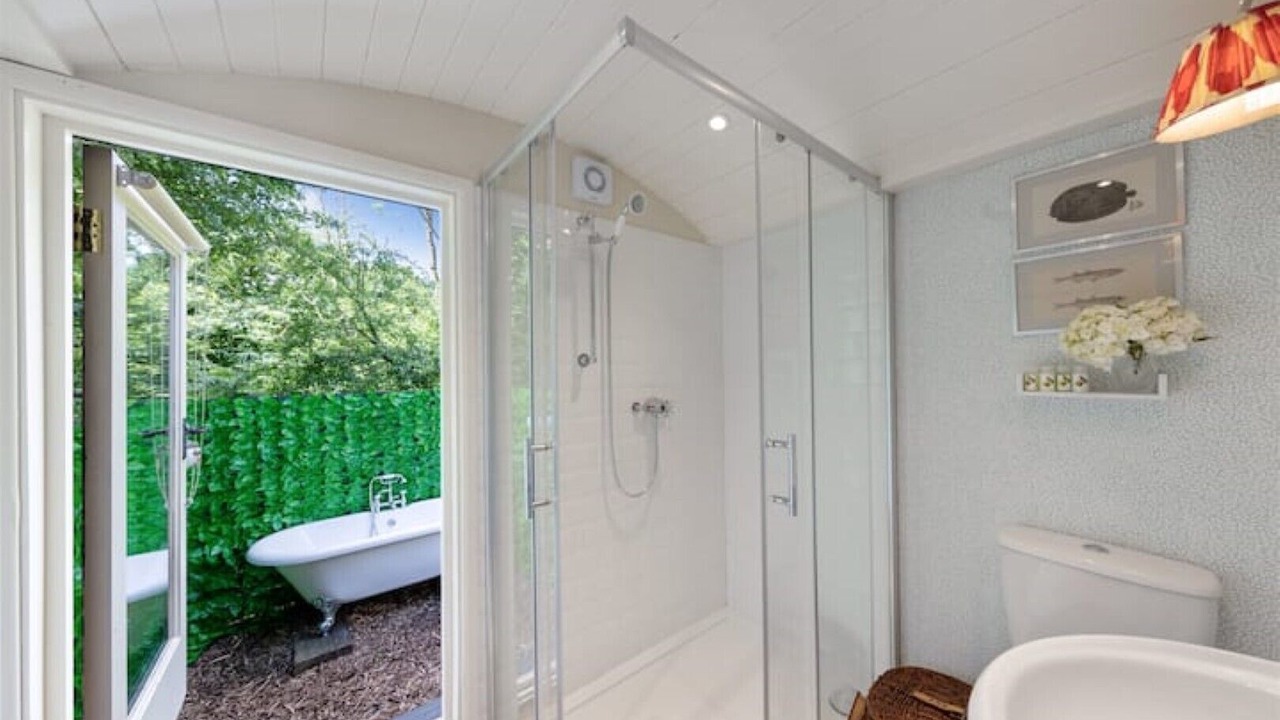 Photo of Bathroom in Sittingbourne