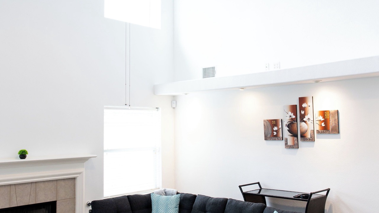 Photo of Livingroom in Manor