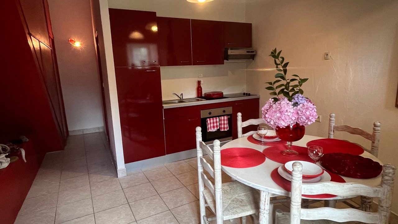 Photo of Others in Cosqueville